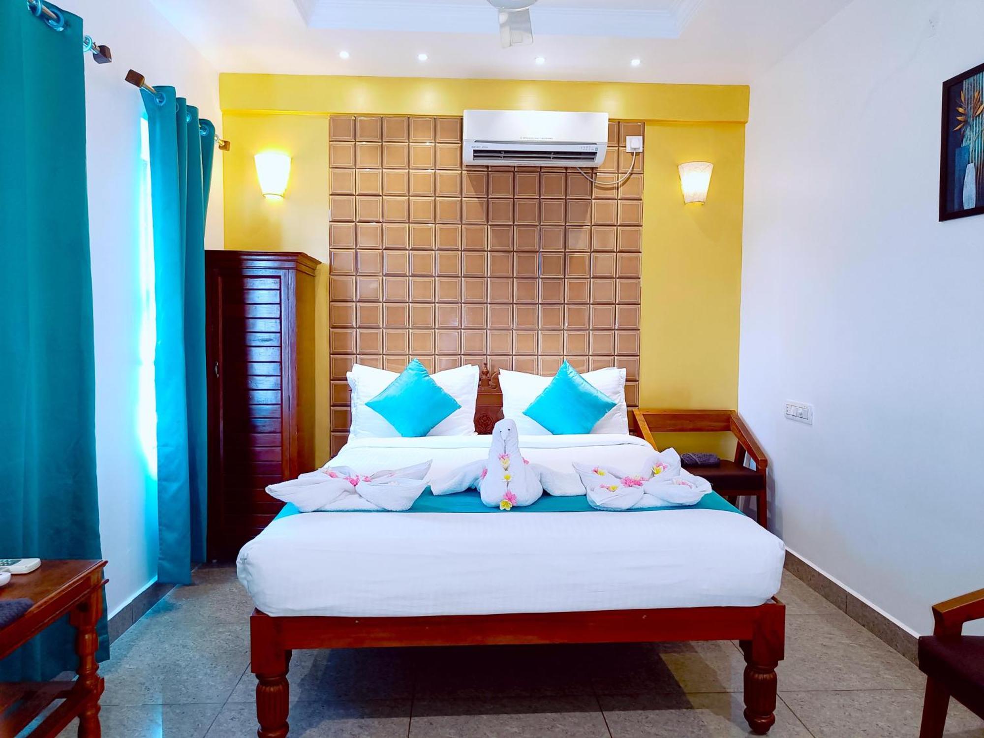 Le Holiday Inn Pondicherry Bagian luar foto